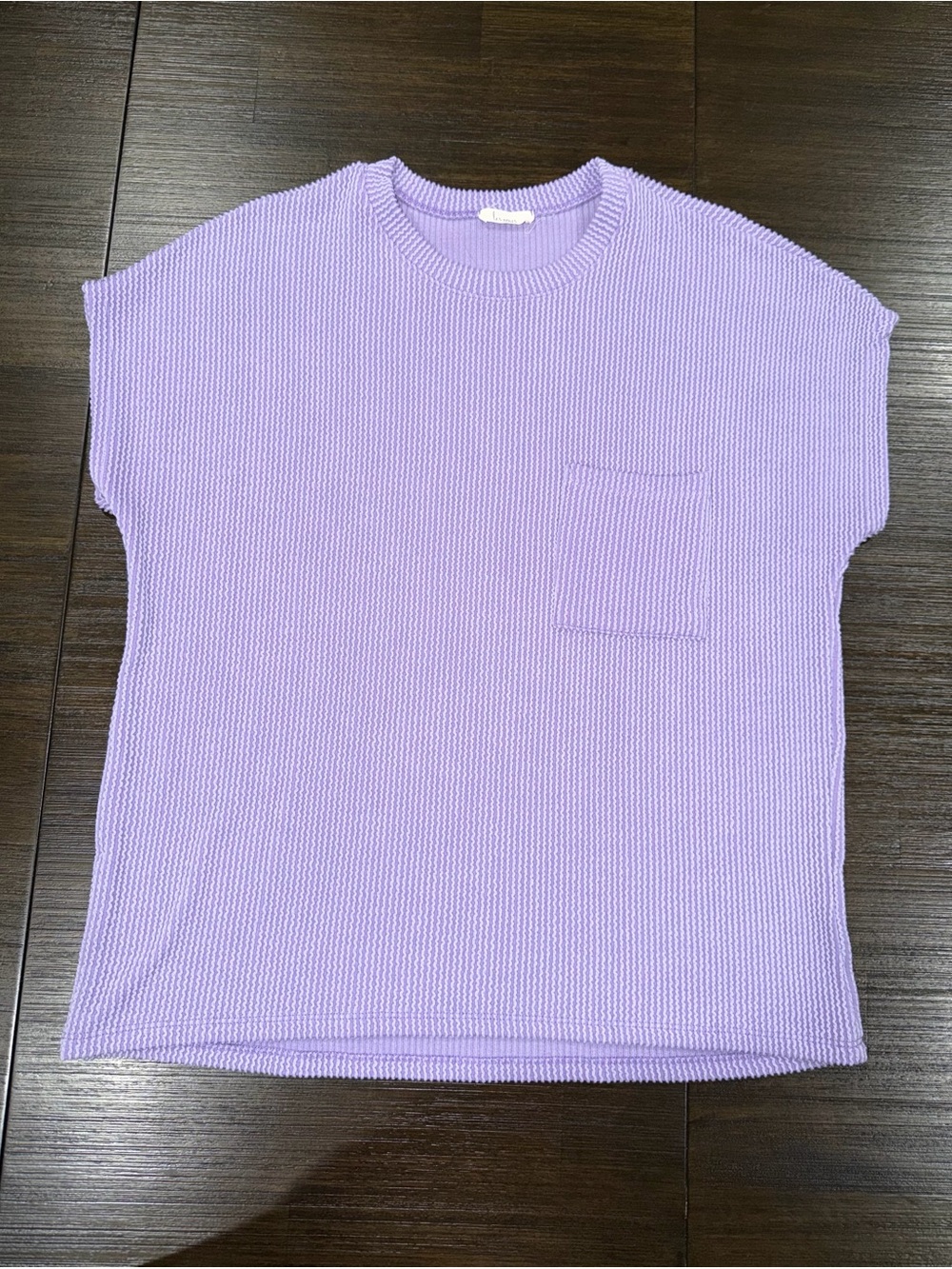 Les Amis women’s size medium Lavender Short-Sleeve ribbed shirt